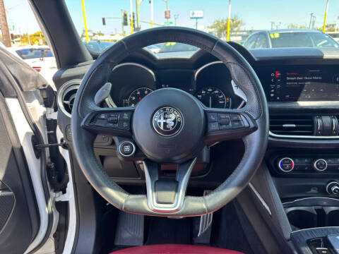 2022 Alfa Romeo Stelvio Sprint