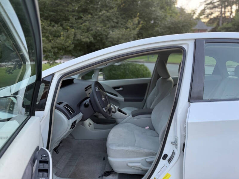 2010 Toyota Prius II