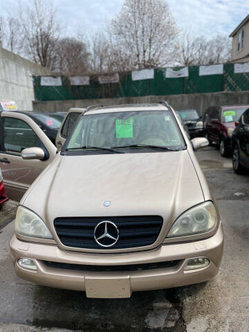 2002 Mercedes-Benz M-Class ML 320