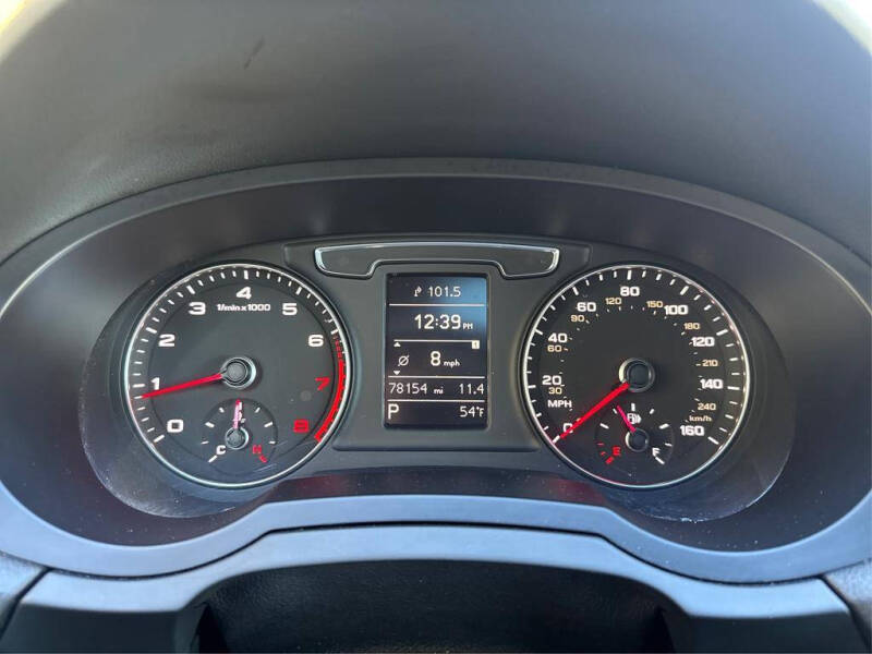 2017 Audi Q3 2.0T Premium