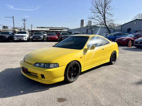 1994 Acura Integra for sale at Mill Auto Group LLC in Conroe TX
