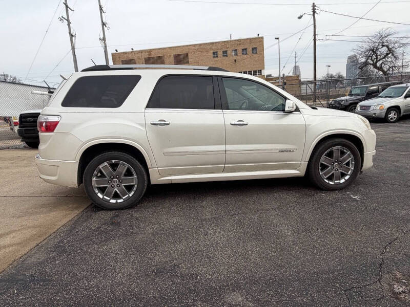 2011 GMC Acadia Denali