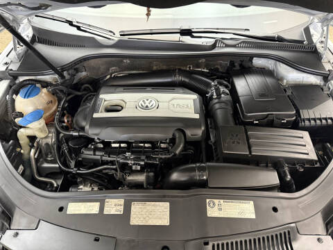 2012 Volkswagen Eos Executive SULEV