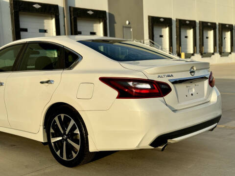 2018 Nissan Altima 2.5 SR