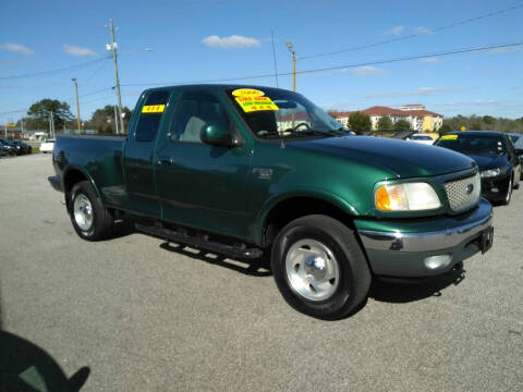 2000 Ford F-150 for sale at Kelly & Kelly Supermarket of Cars in Fayetteville NC