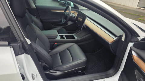 2023 Tesla Model 3 Performance