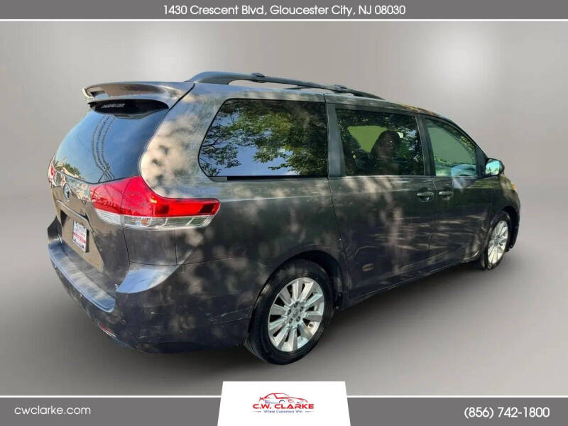 2013 Toyota Sienna
