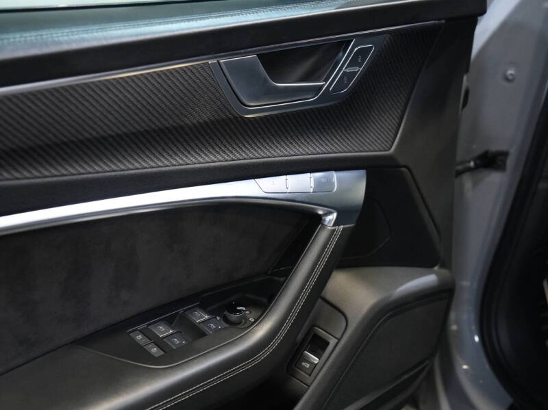 2021 Audi RS 6 Avant 4.0T quattro Avant