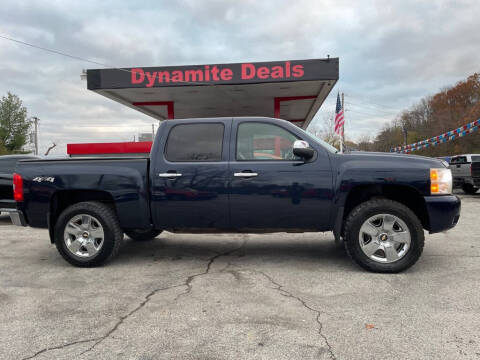 2009 Chevrolet Silverado 1500 for sale at Dynamite Deals LLC in Arnold MO