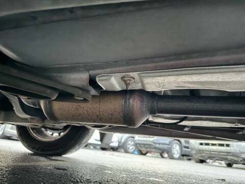 2002 Saturn L-Series L100