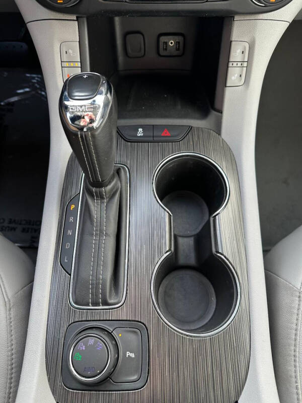 2019 GMC Acadia SLT-1