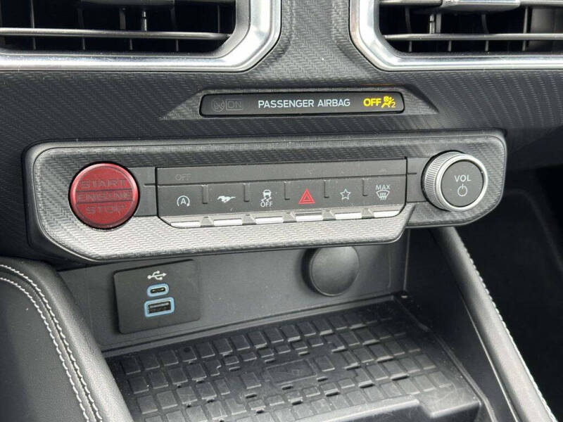 2024 Ford Mustang EcoBoost Premium