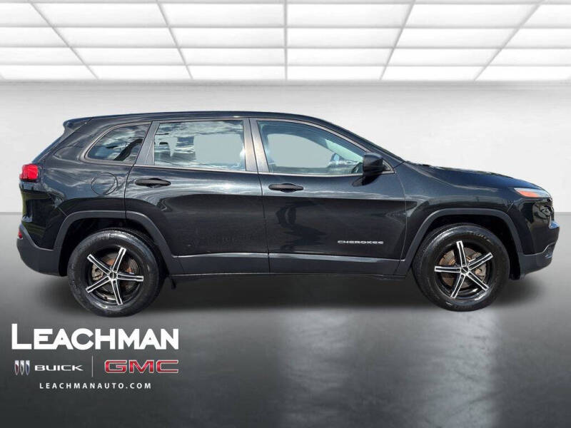 2016 Jeep Cherokee Sport
