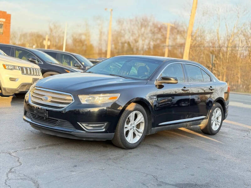 2016 Ford Taurus SEL