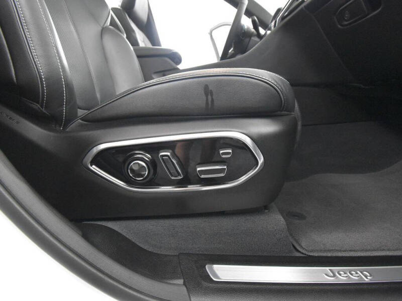 2023 Jeep Grand Cherokee Overland 4xe