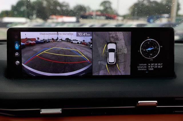 2022 Genesis GV70 2.5T Standard