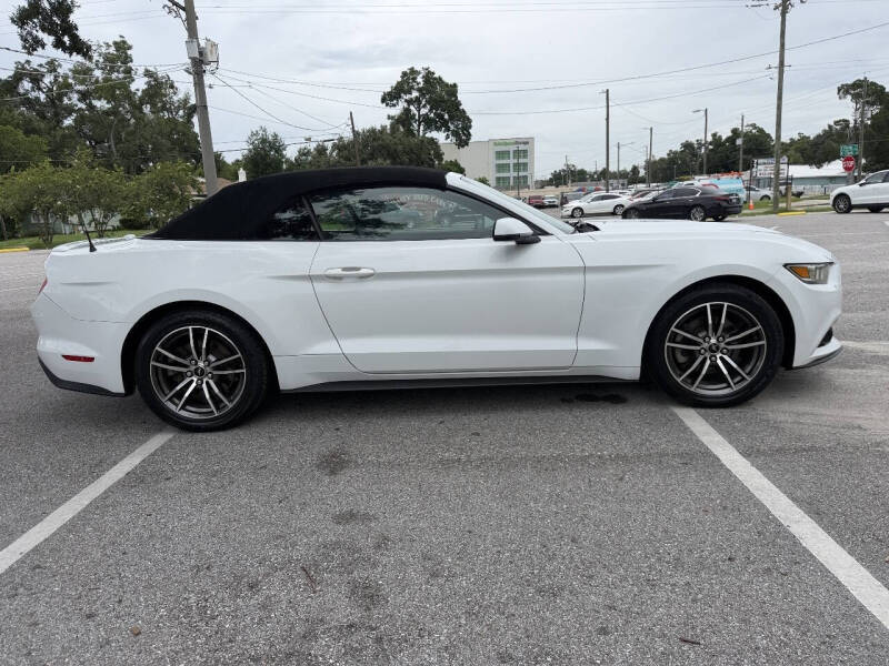 2017 Ford Mustang EcoBoost Premium