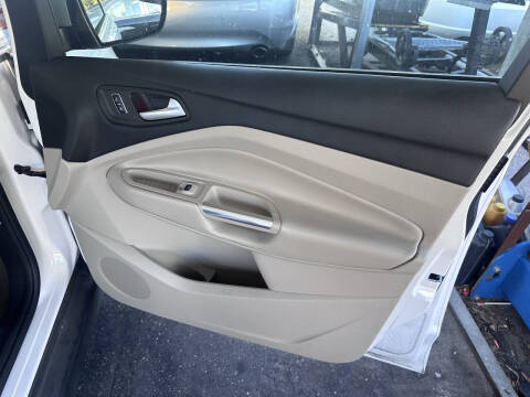 2014 Ford C-MAX Energi SEL