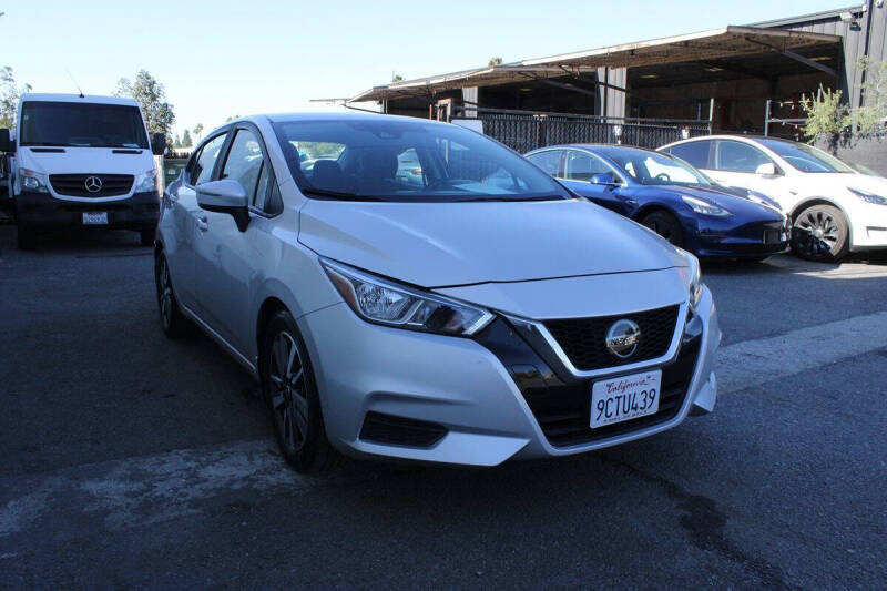 2020 Nissan Versa SV