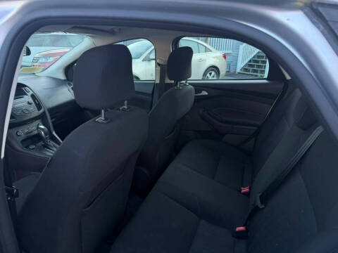 2015 Ford Focus SE