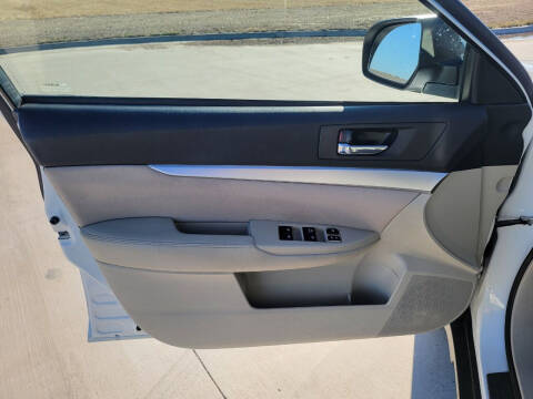 2013 Subaru Outback 2.5i Premium