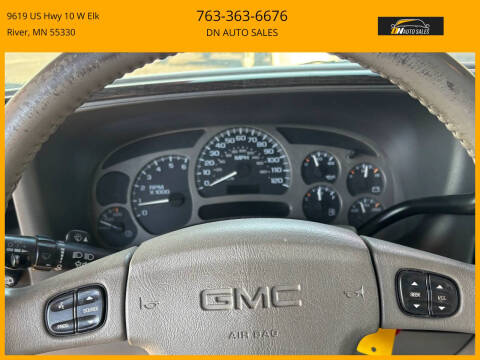 2005 GMC Yukon XL Denali