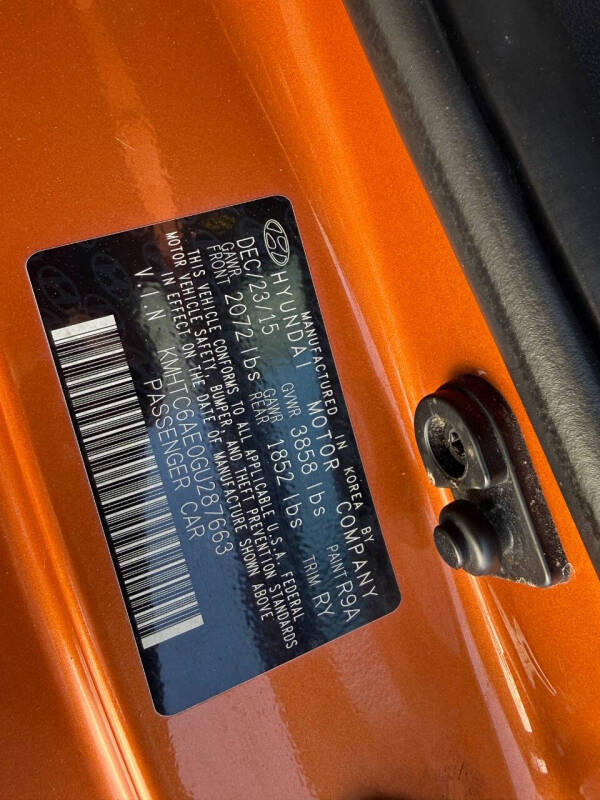2016 Hyundai Veloster Turbo
