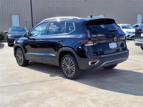 2025 Volkswagen Taos SE