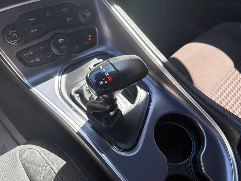 2018 Dodge Challenger SXT