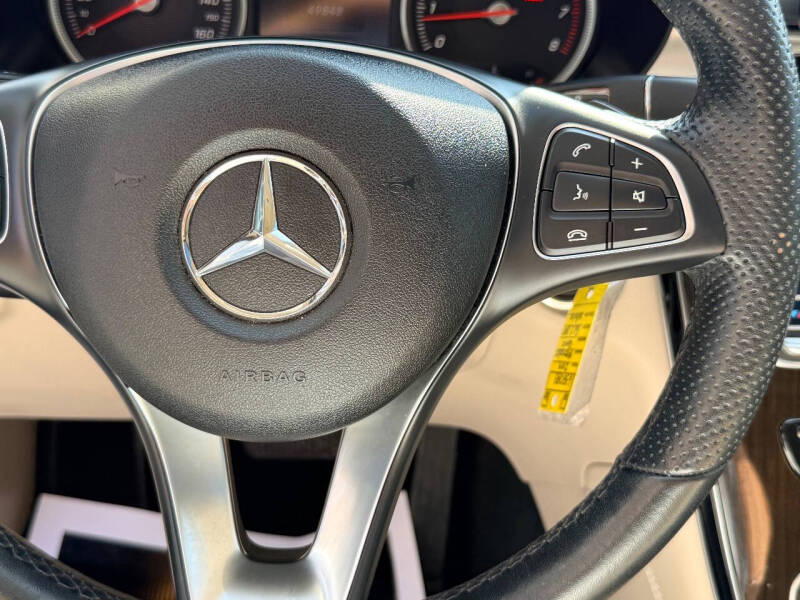 2019 Mercedes-Benz GLC GLC 300 4MATIC