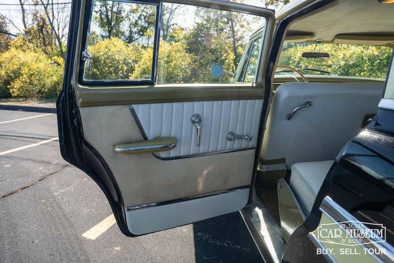 1955 Chrysler New Yorker