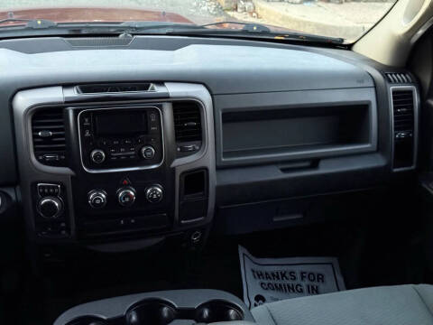 2017 RAM 1500 Express