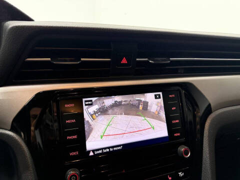 2020 Volkswagen Passat SE