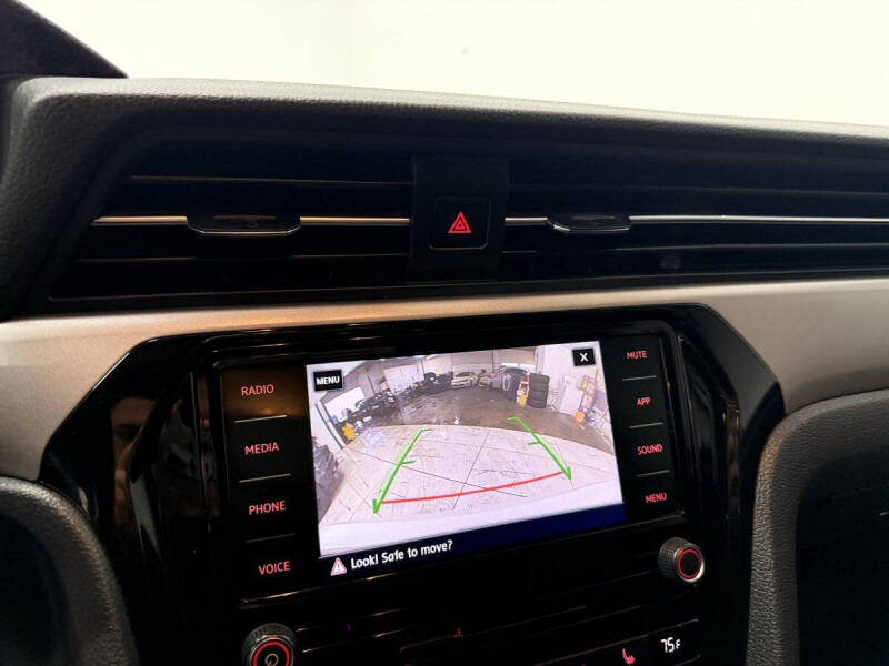 2020 Volkswagen Passat SE