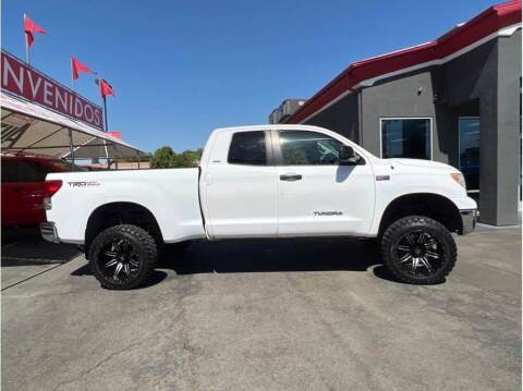 2010 Toyota Tundra for sale at USED CARS FRESNO in Clovis CA