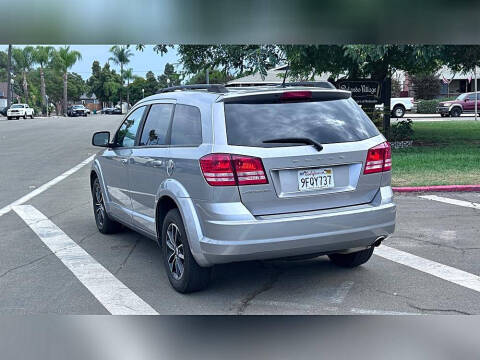 2018 Dodge Journey SE