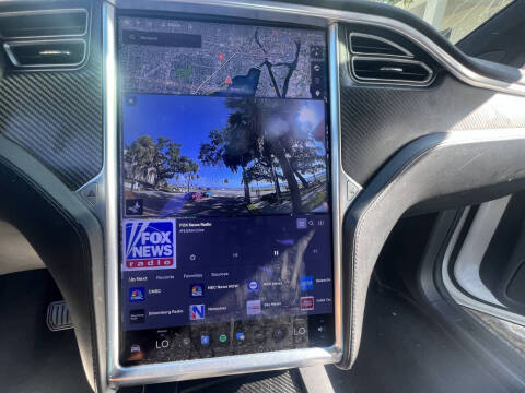 2017 Tesla Model X 75D