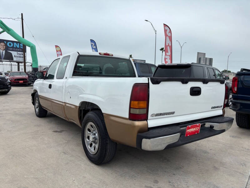 2004 Chevrolet Silverado 1500 LS