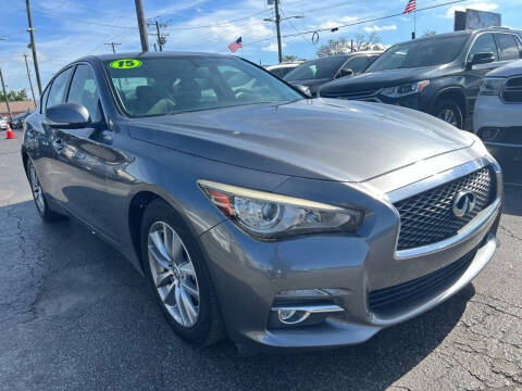 2015 Infiniti Q50 Premium