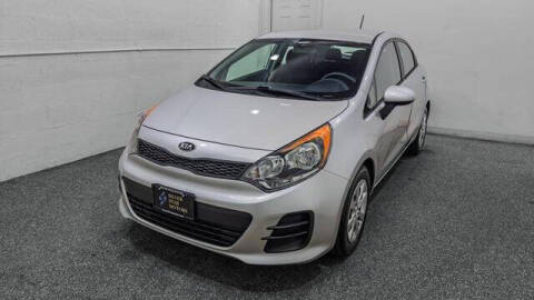 2016 Kia Rio 5-Door LX