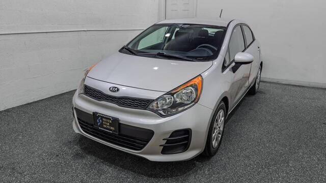 2016 Kia Rio 5-Door LX