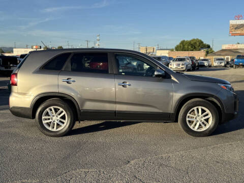 2015 Kia Sorento LX