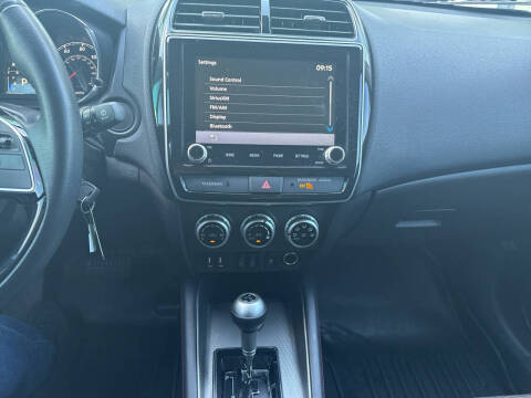 2022 Mitsubishi Outlander Sport LE