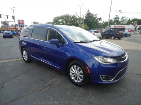 2018 Chrysler Pacifica Touring L