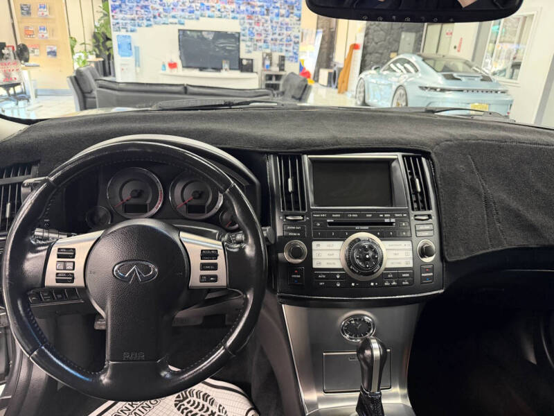 2006 Infiniti FX35