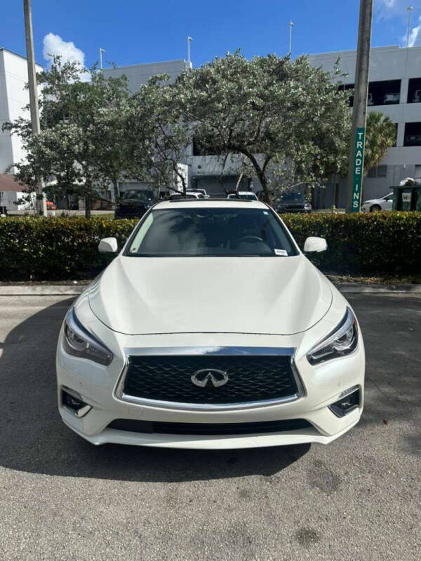 2023 Infiniti Q50 Luxe