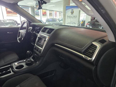 2016 GMC Acadia SLE-2