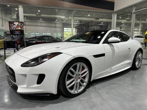 2016 Jaguar F-TYPE R