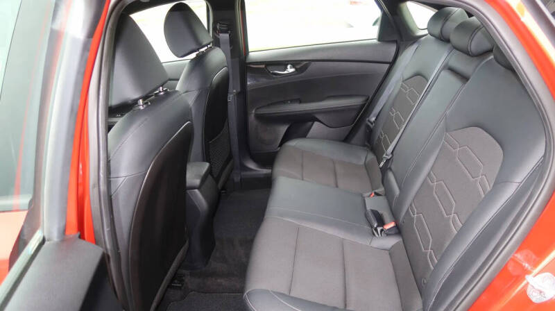 2021 Kia Forte GT Line