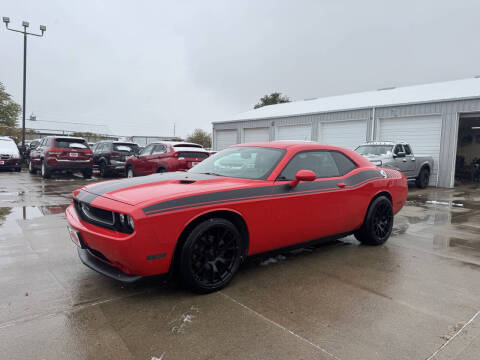 2014 Dodge Challenger SXT Plus